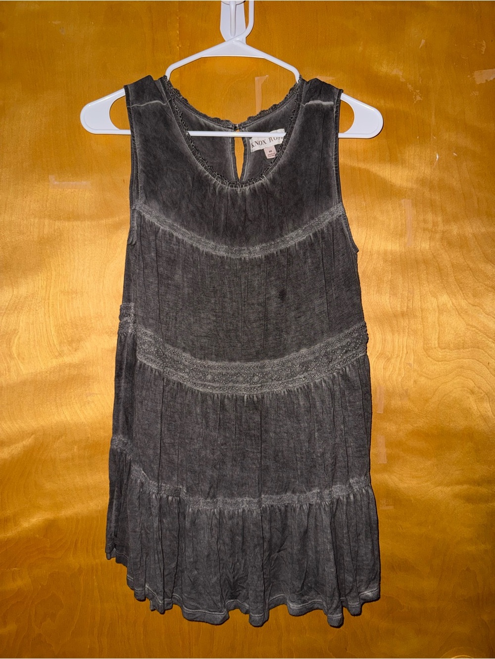 Knox Rose Charcoal Gray Sleeveless Tiered Tunic